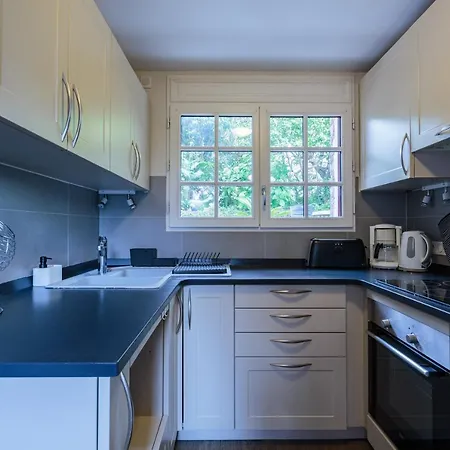 Apartment Entierement Renove Proche Des Commerces *