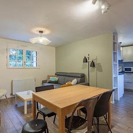 Entierement Renove Proche Des Commerces Apartment *